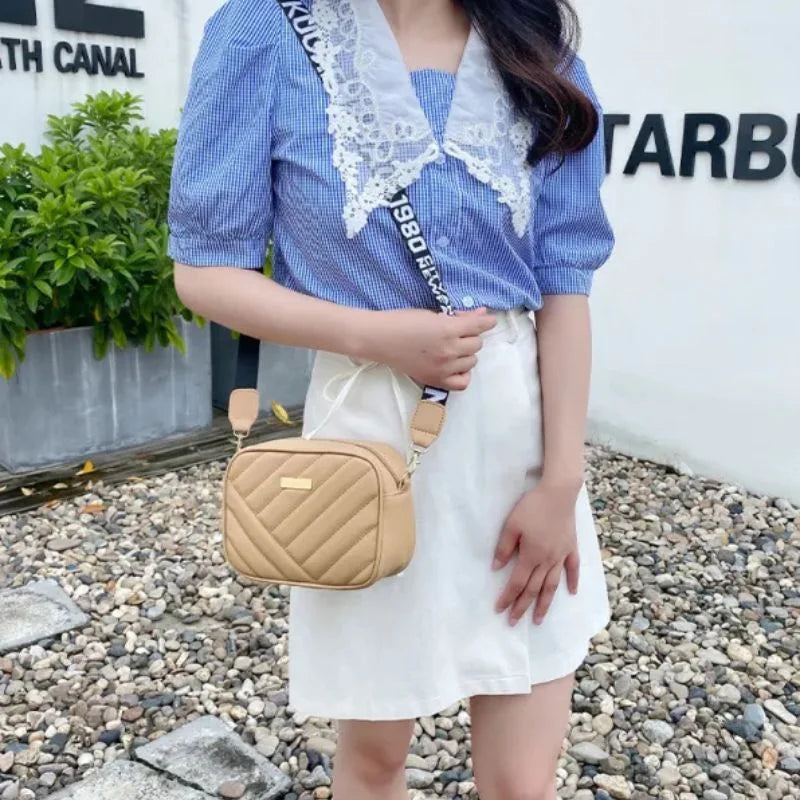 Black Leather Handbag for Girls & Women | Stylish Shoulder & Crossbody Bag | Daily Use & Gift
